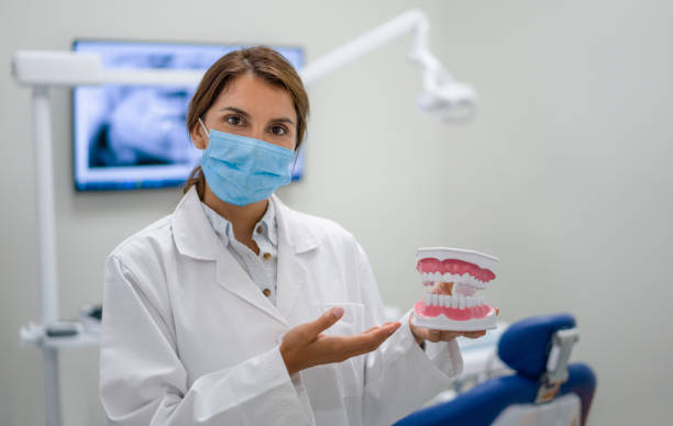 Best Emergency Gum Treatment in Luling, TX