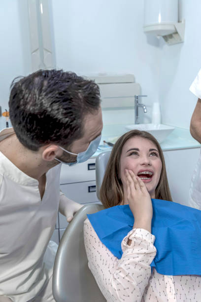 Best Urgent Care for Lost Fillings or Crowns in Luling, TX